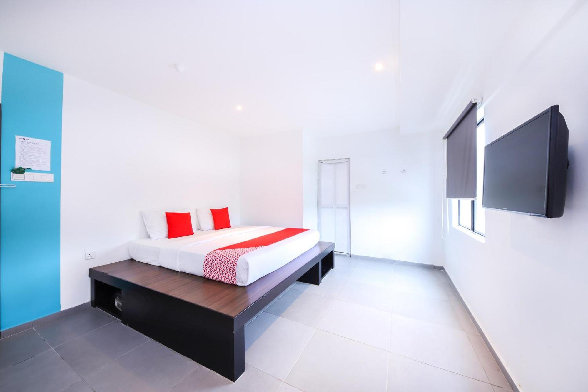 Hotel Super Oyo 246 Link 2*